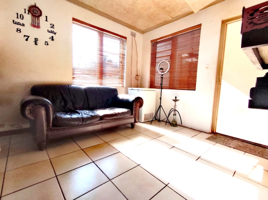 2 Bedroom Property for Sale in Silversands Western Cape